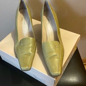 AK Anne Klein iflex size 9 women Shoes